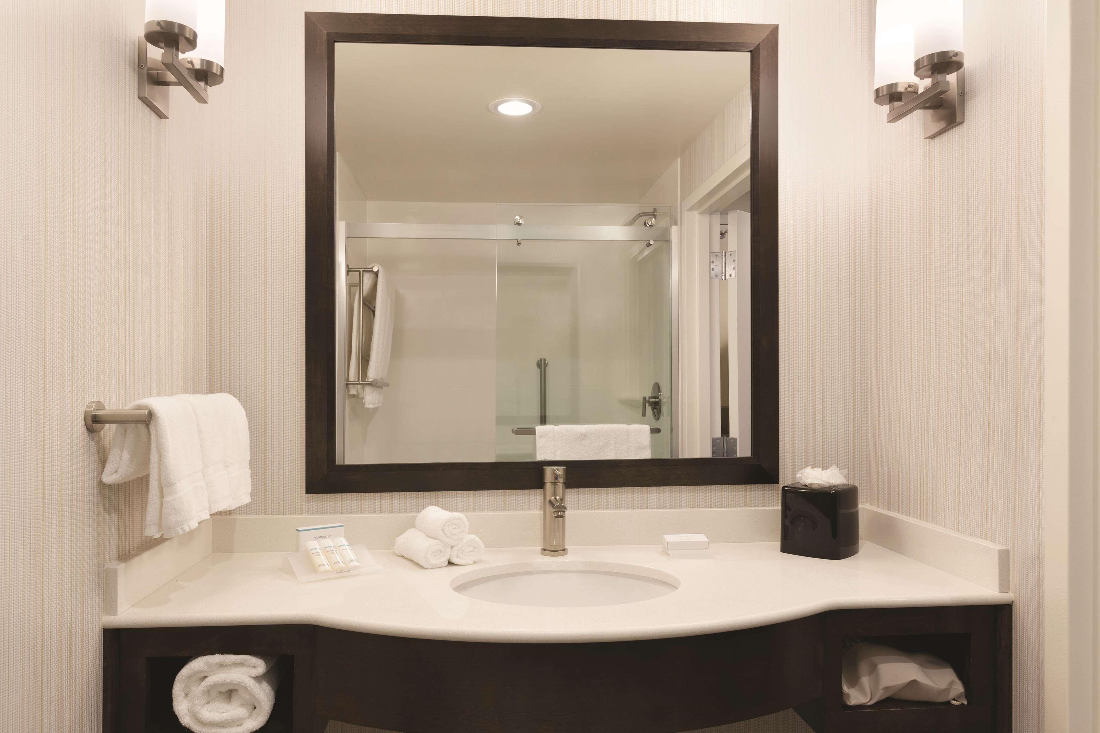 Hilton Garden Inn Boston Logan Airport Zewnętrze zdjęcie