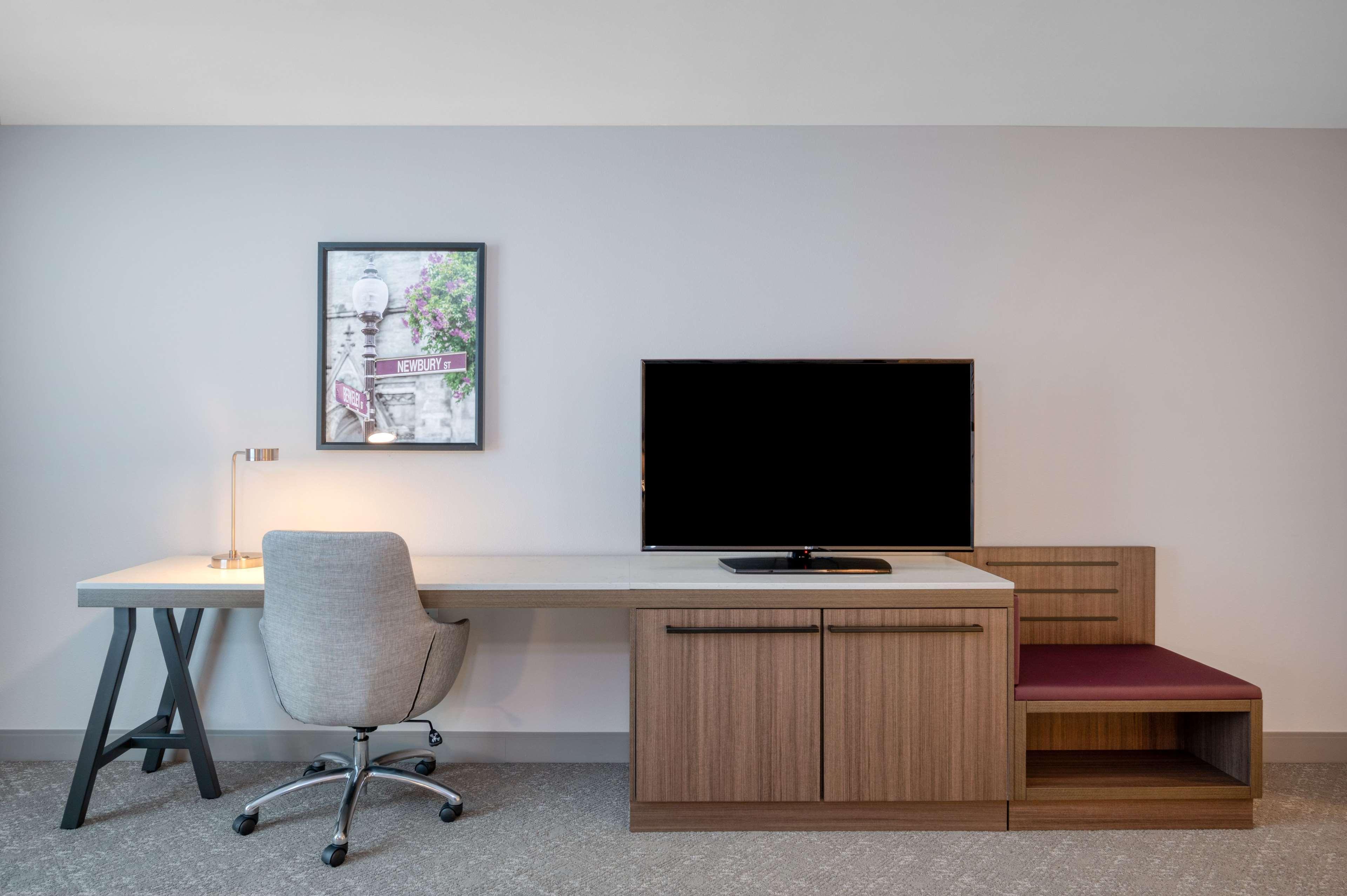 Hilton Garden Inn Boston Logan Airport Zewnętrze zdjęcie