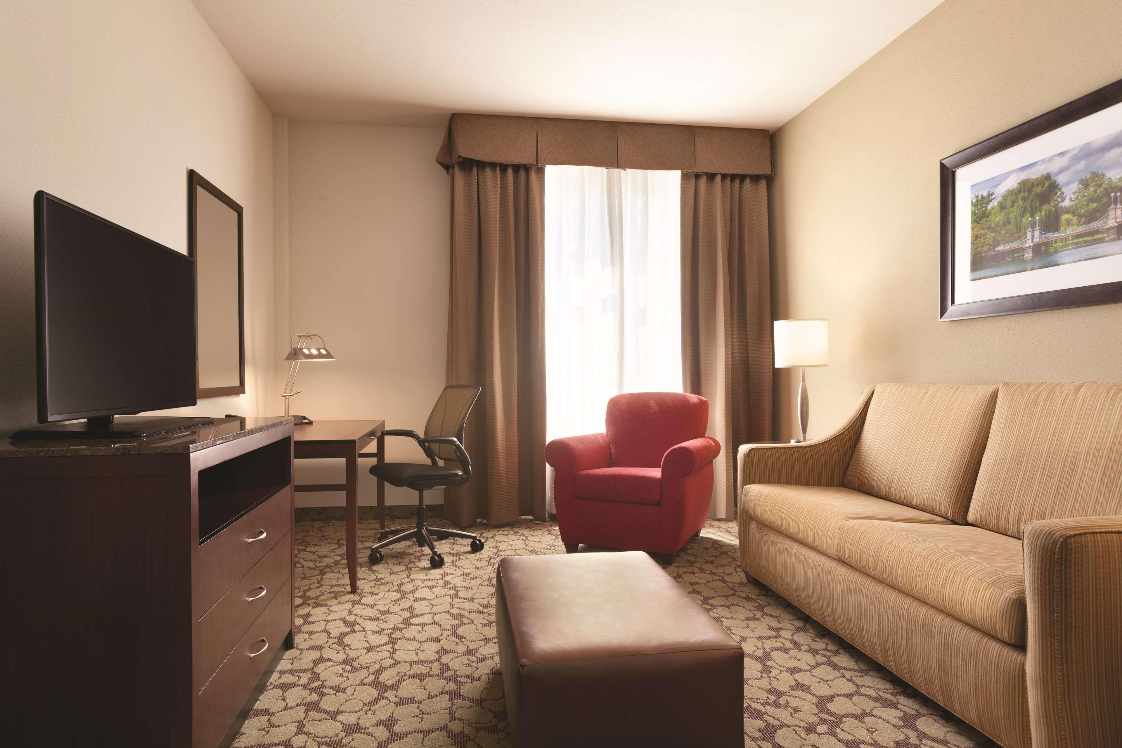 Hilton Garden Inn Boston Logan Airport Zewnętrze zdjęcie