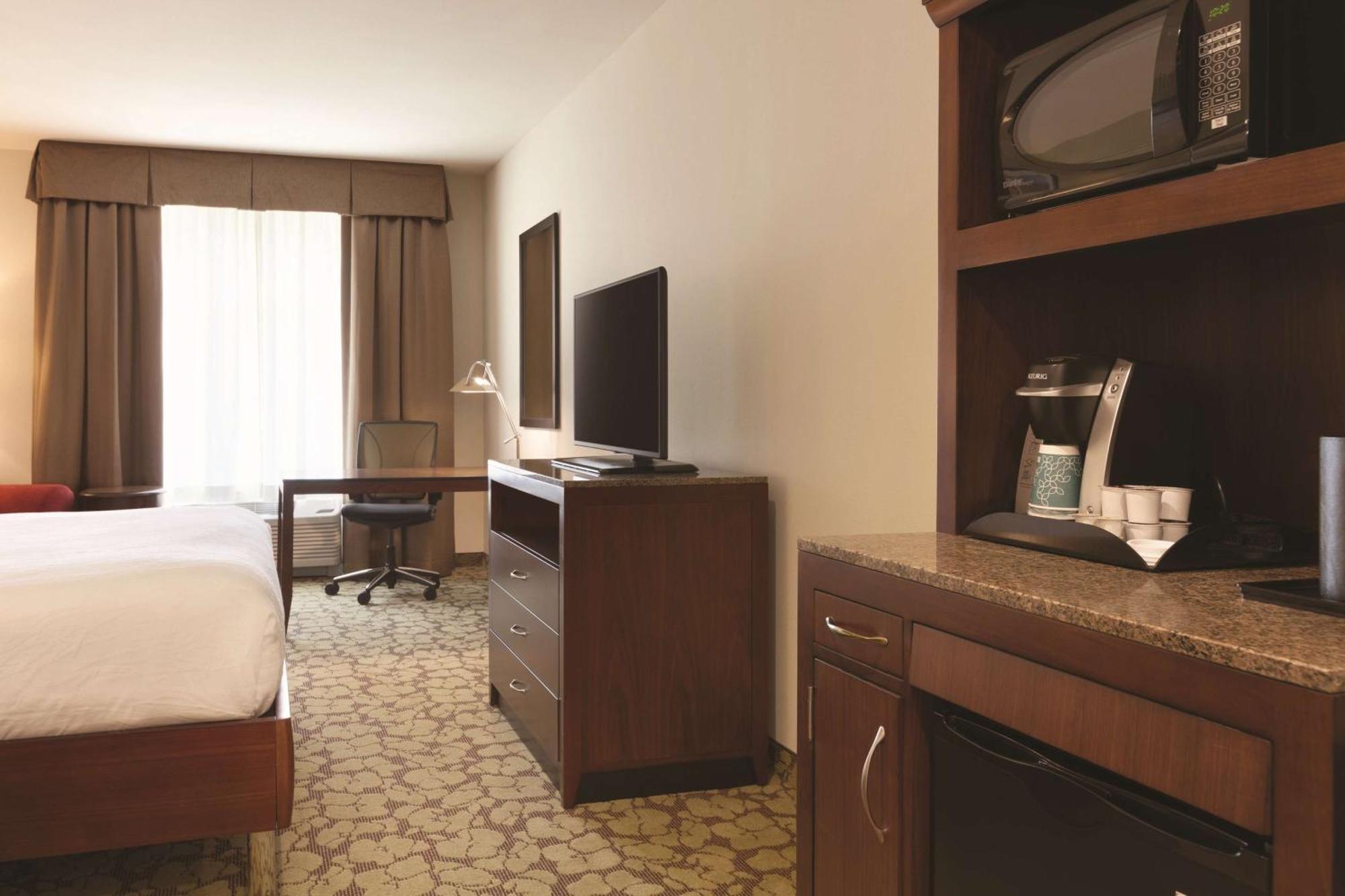 Hilton Garden Inn Boston Logan Airport Zewnętrze zdjęcie