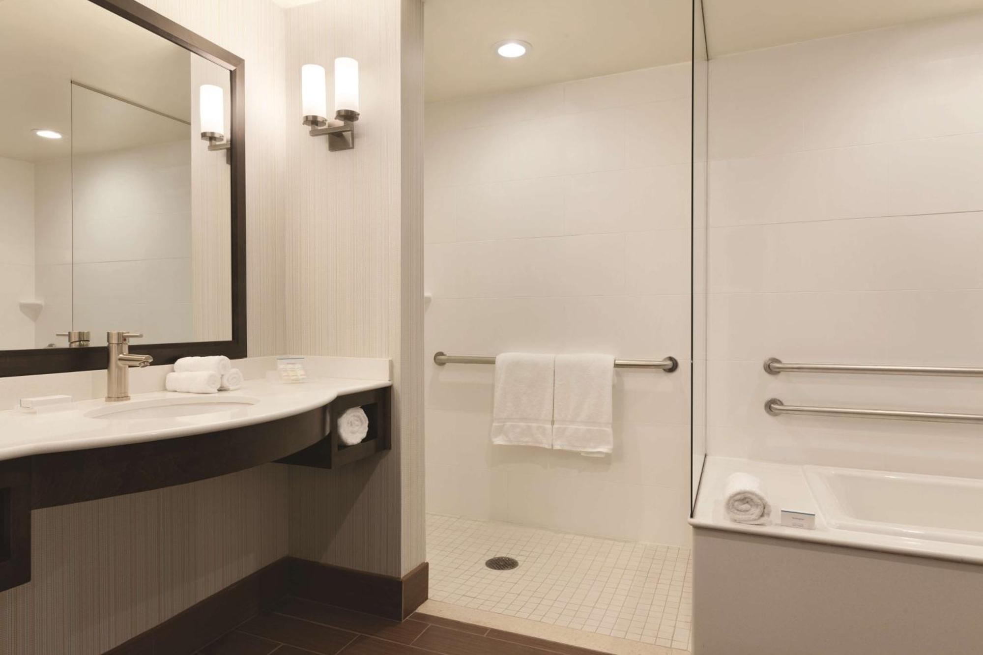 Hilton Garden Inn Boston Logan Airport Zewnętrze zdjęcie