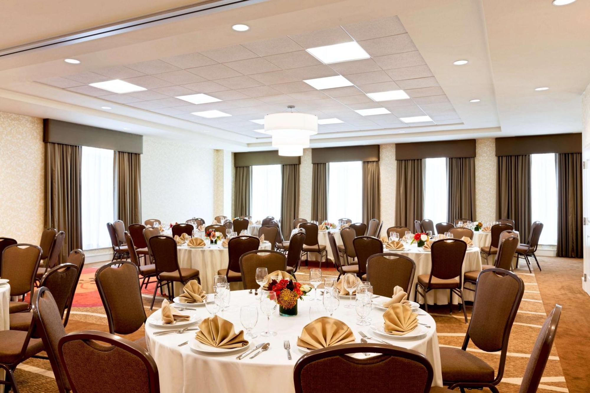 Hilton Garden Inn Boston Logan Airport Zewnętrze zdjęcie