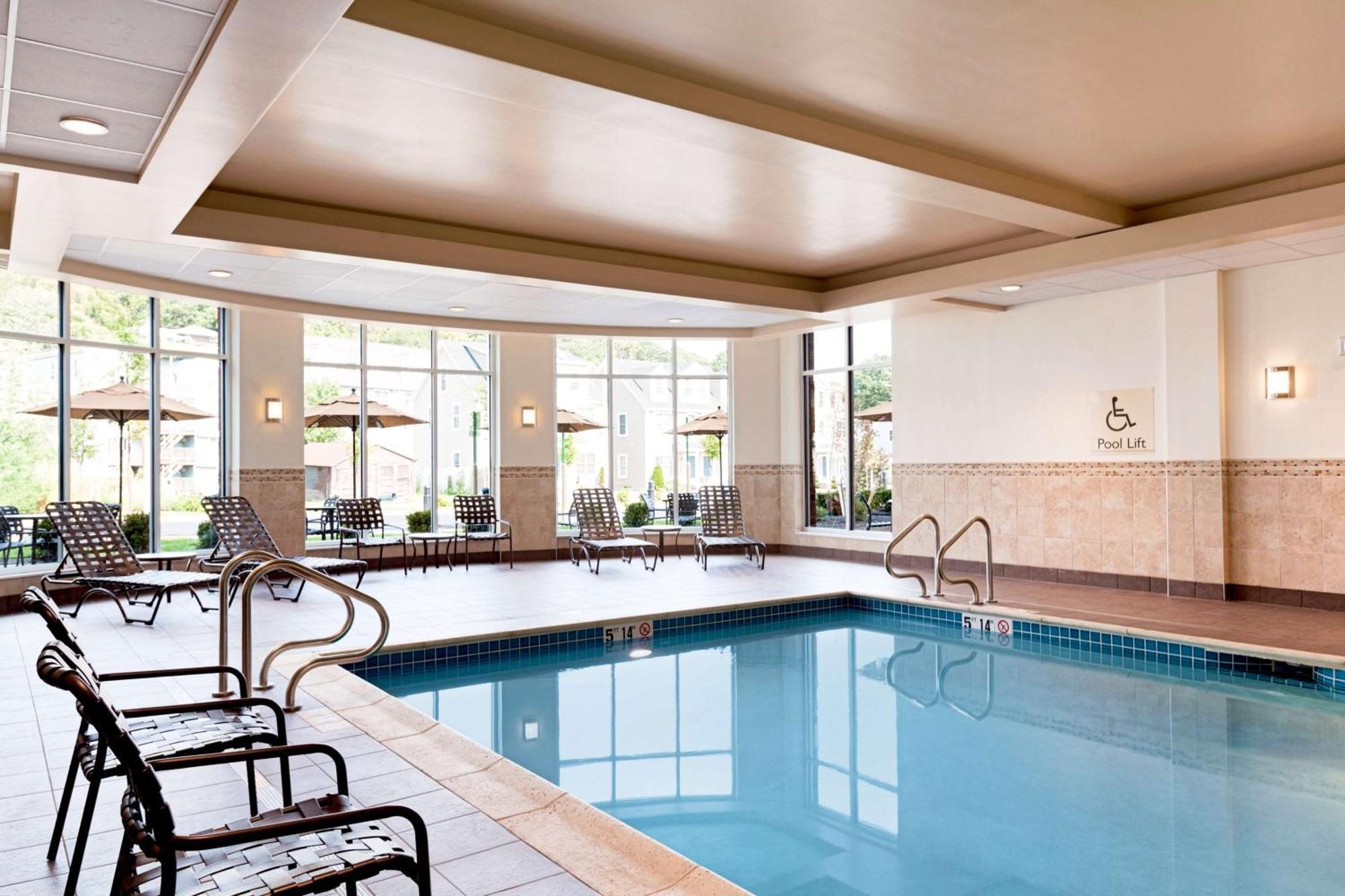 Hilton Garden Inn Boston Logan Airport Zewnętrze zdjęcie
